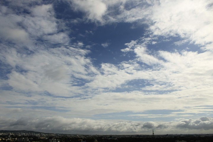 peaceful clouds