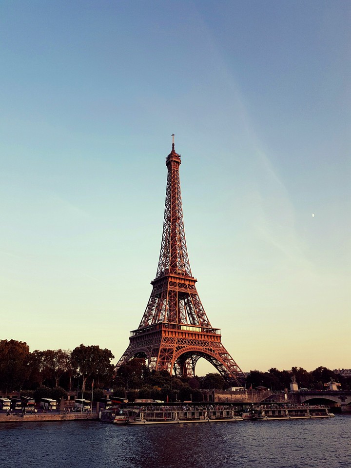 Eiffel Tower