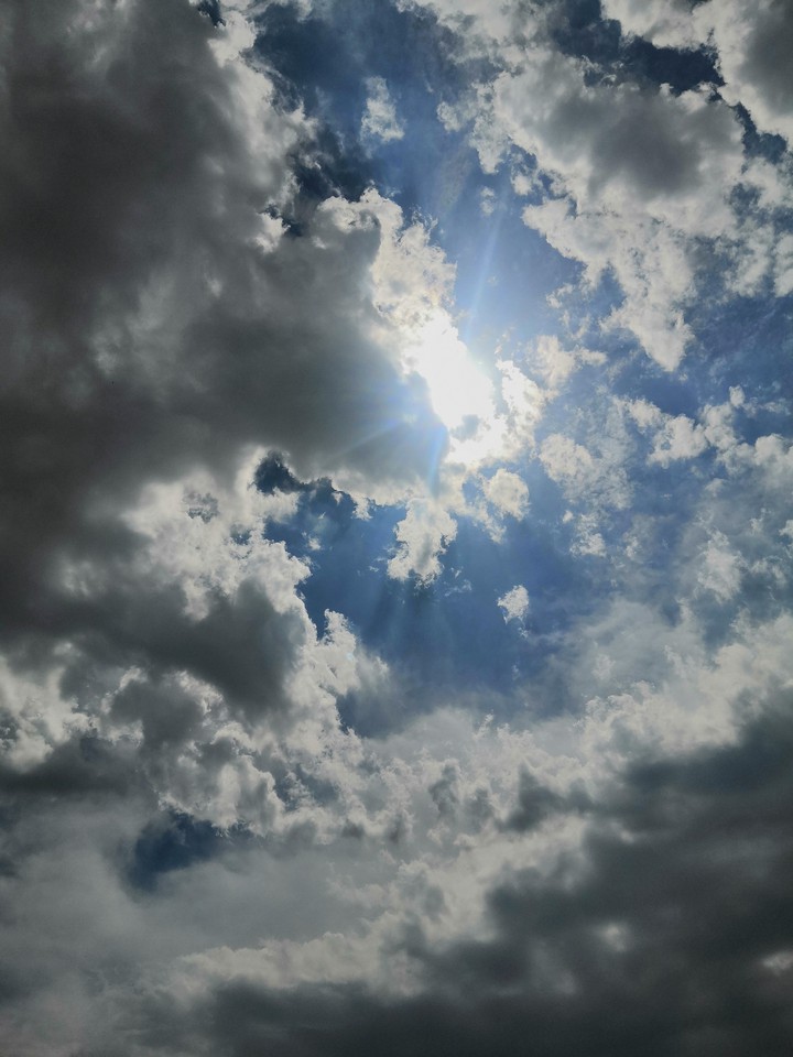 Sun amid the sky!