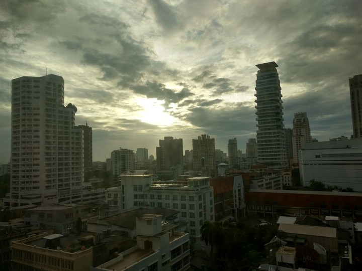 Sunrise in Bangkok....