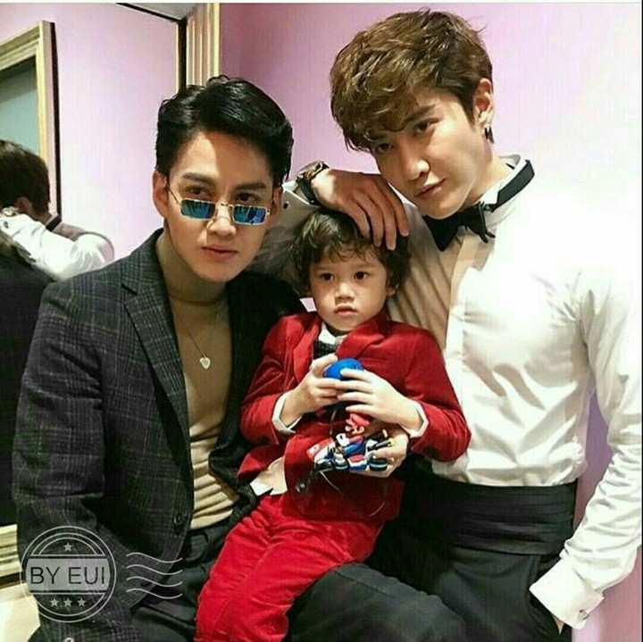 Mike With his cute son nd brother
