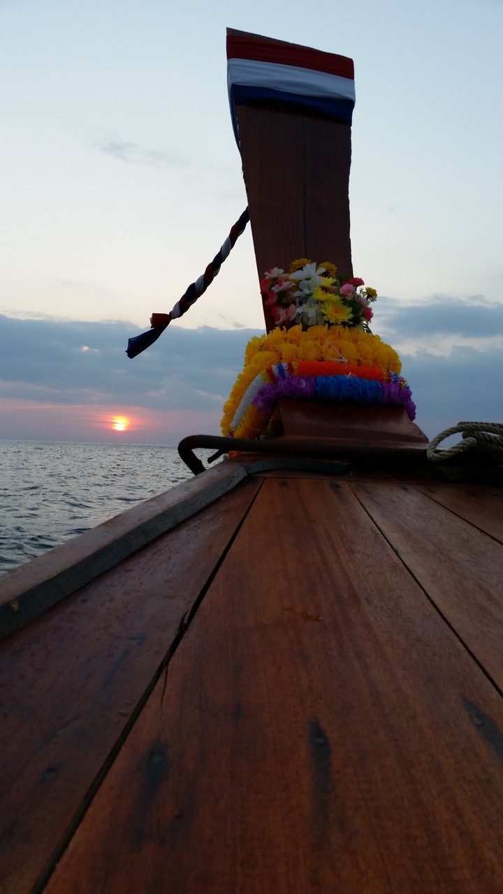 tramonto tai