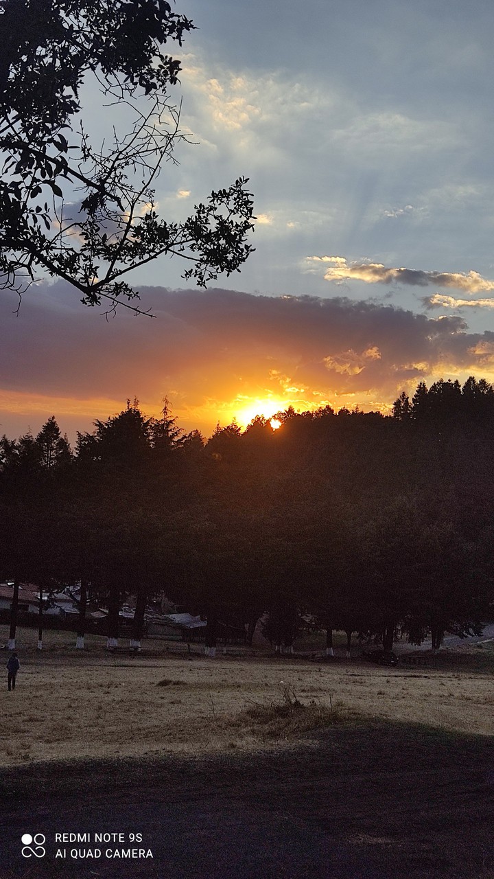 bello atardecer