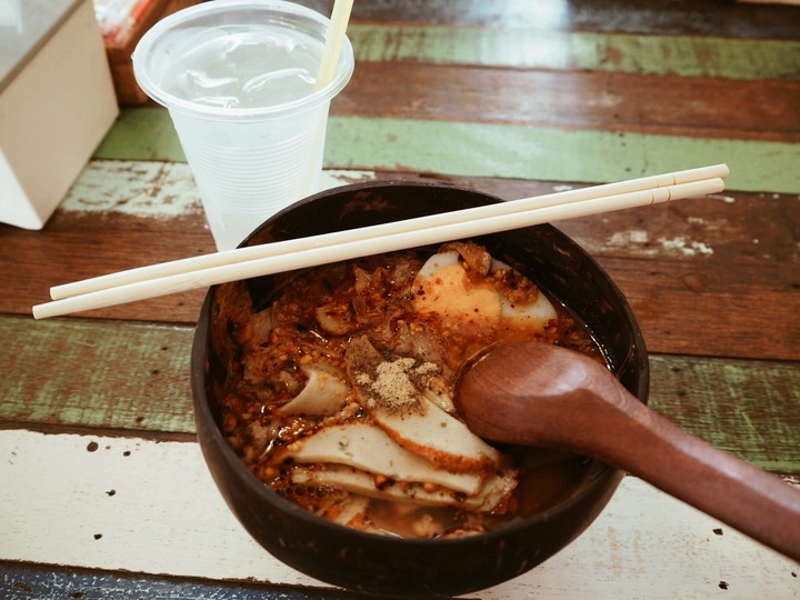 tom yum noodle
