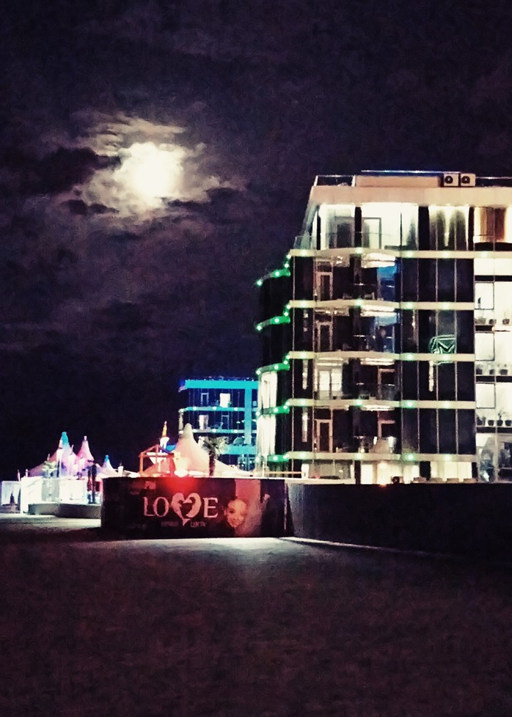 Evening by the sea...