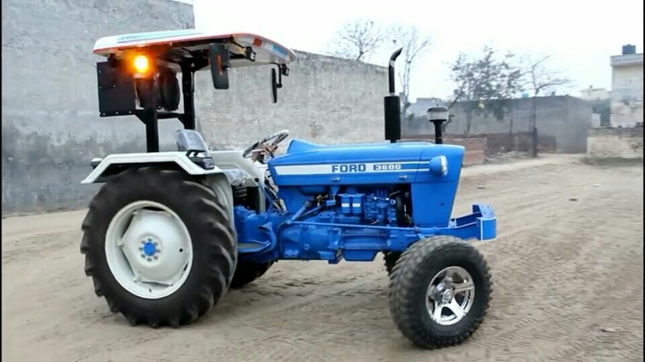 tractor