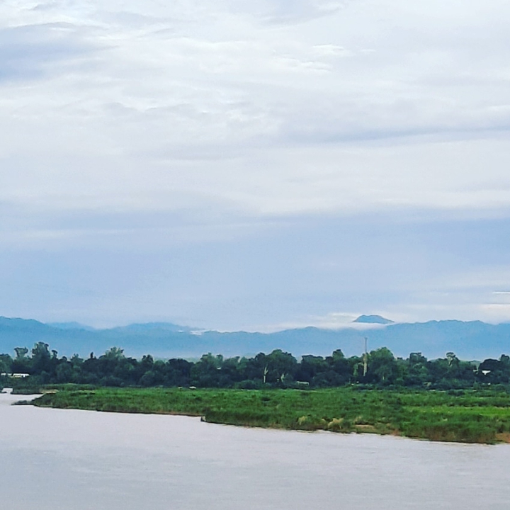 cloudy hills