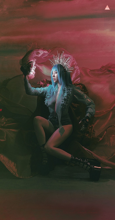 Korean singer Sunmi's tail album