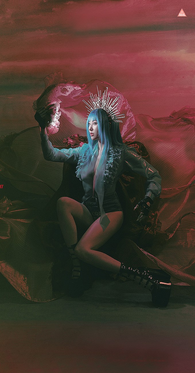 Korean singer Sunmi's tail album