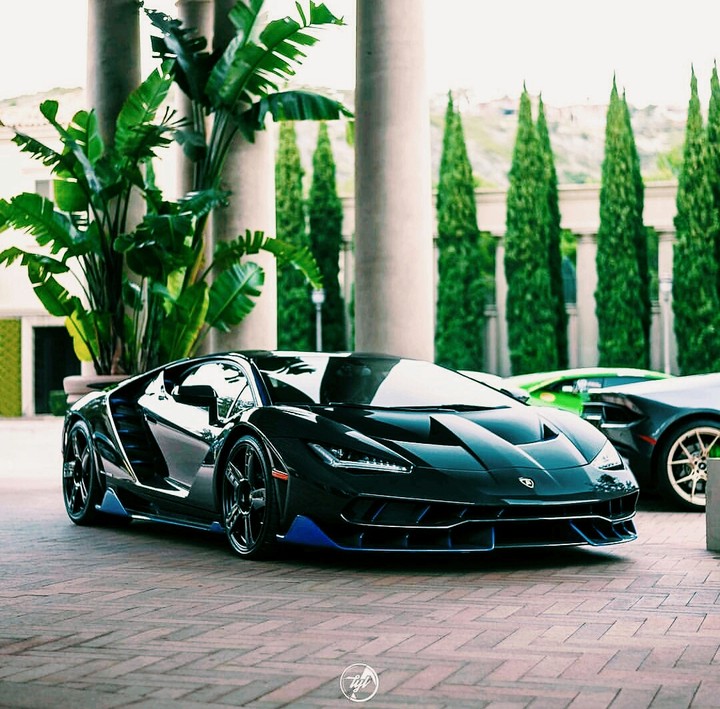 Lamborghini Centenario