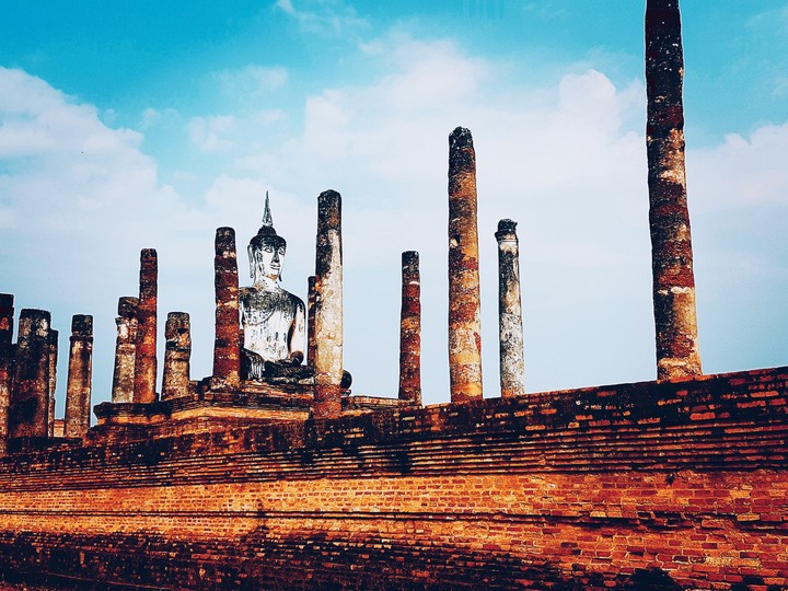 Temple and Buddha statue