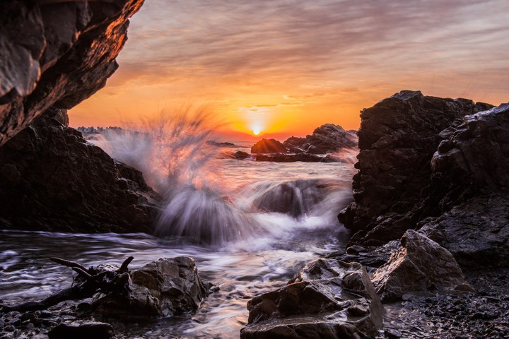 Broken Wave