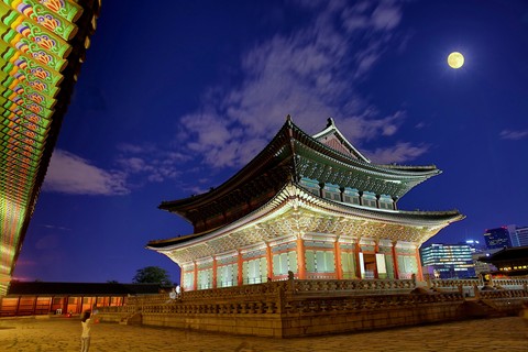 moon and palace
