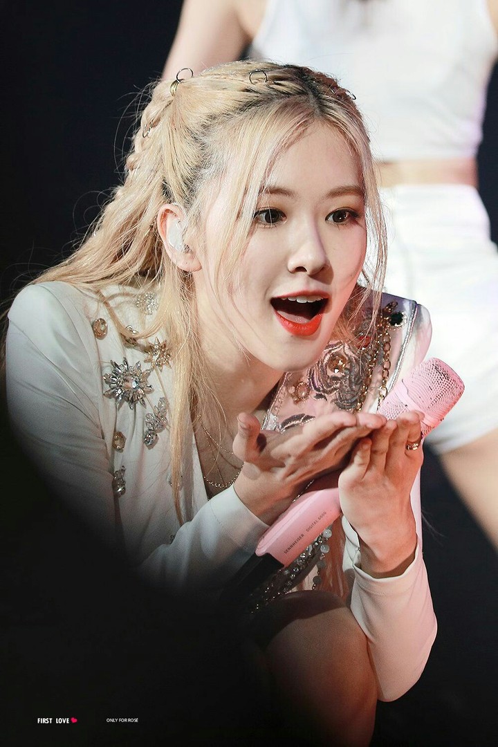 Rose