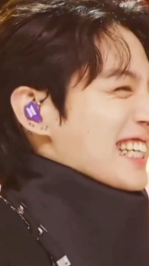 Jungkook famous wink