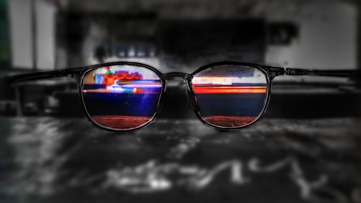 Eyeglasses