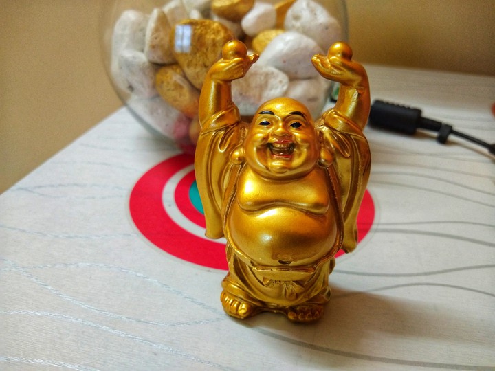 laughing buddha