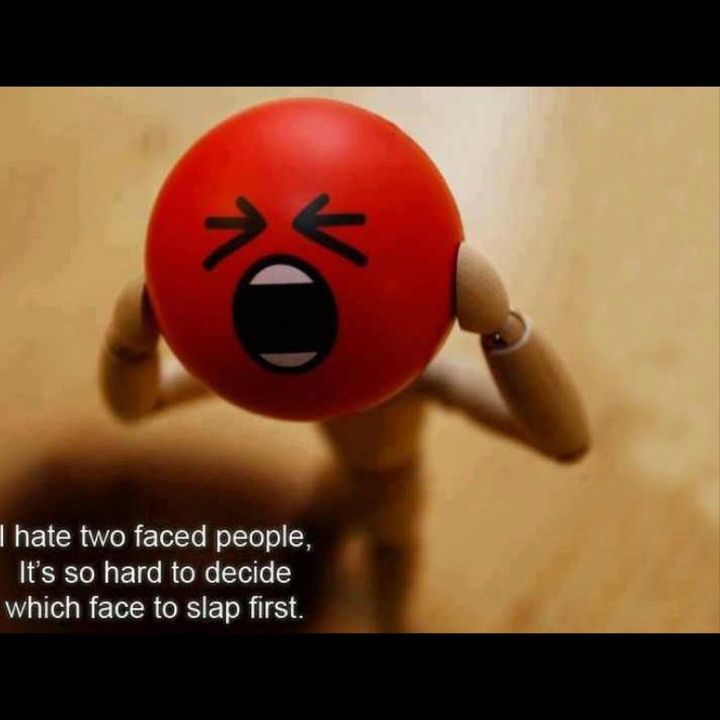 2 Faces