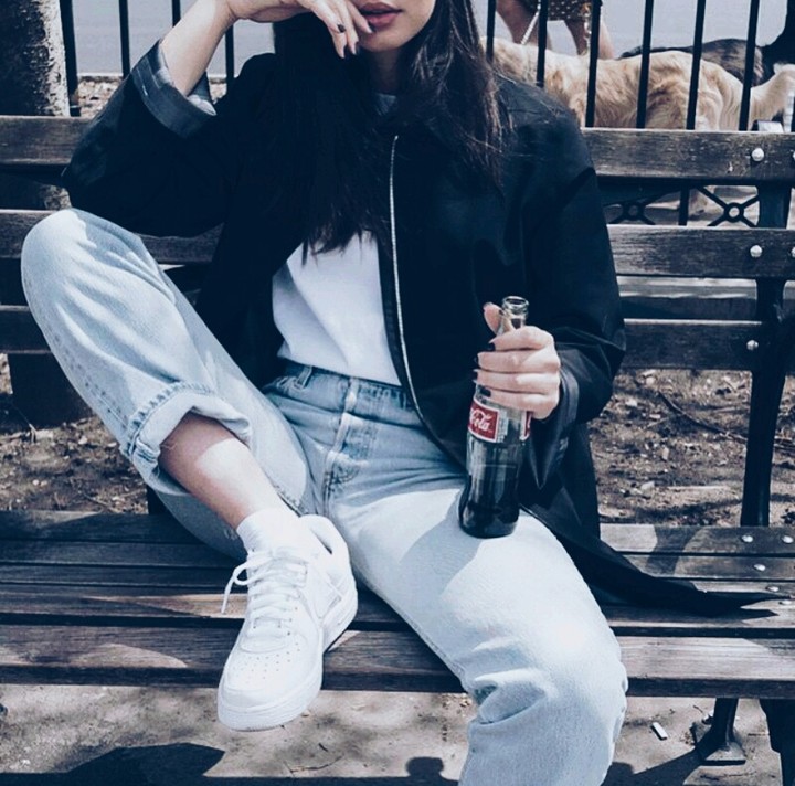 girl in october style