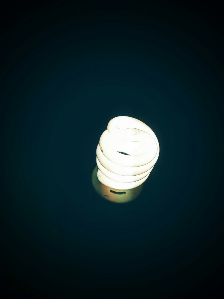 Glowing bulb.