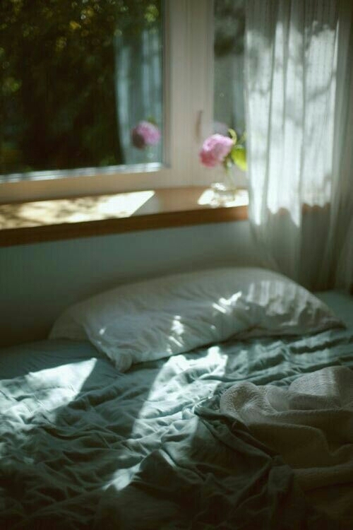 جای خالی تو را حس میکنم