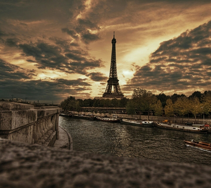 Eiffel Tower