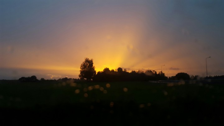 ☉