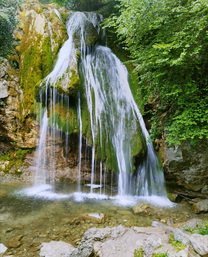 водопад
