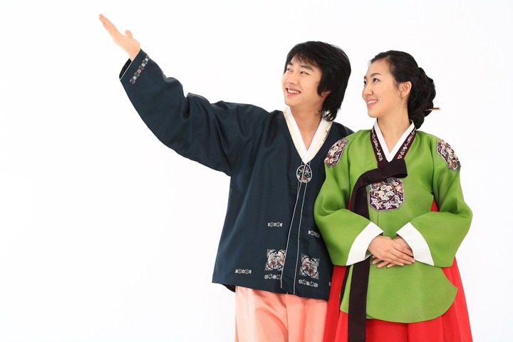Couple in Korean Dress I