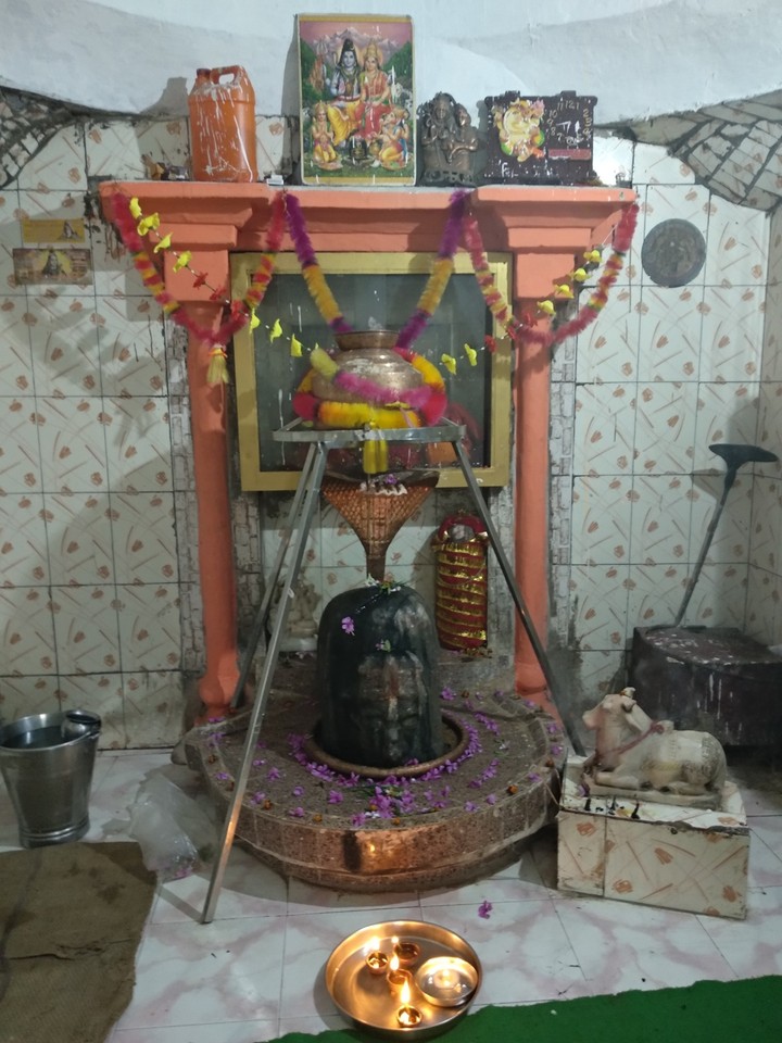 Om Namo Shivaye