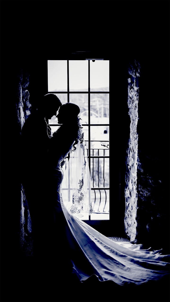 romantic love amoled