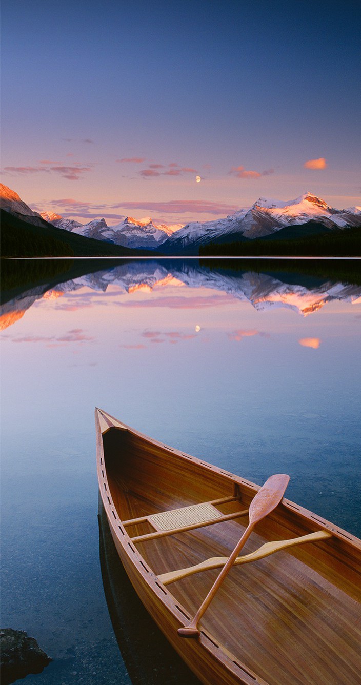 montagne au lever du soleil