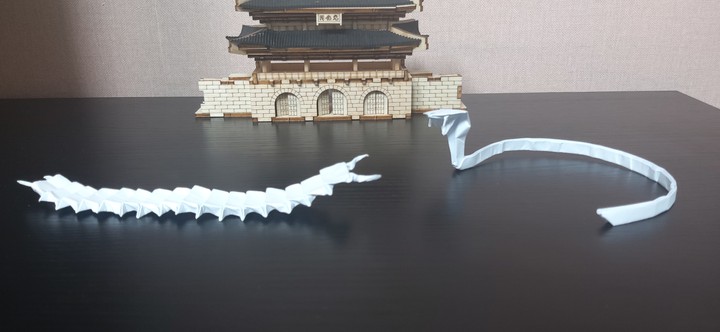 centipede and snake