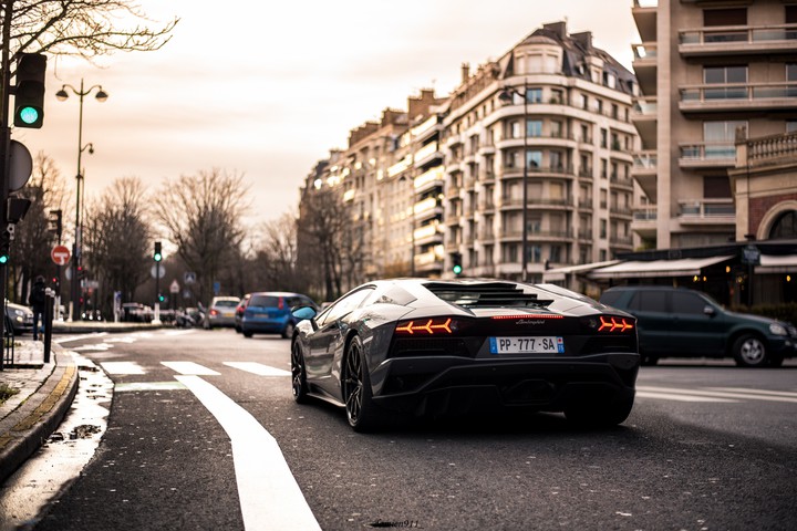 Lamborghini Aventador S