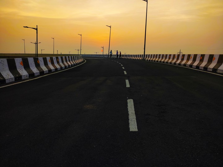 black road piece