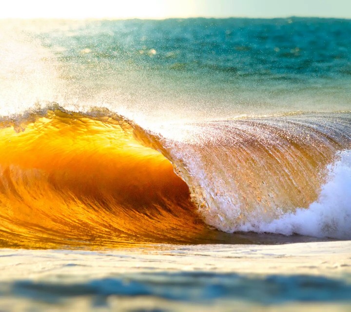 Sea vs Sun