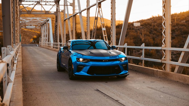 Blue Chevrolet Camaro 1LE