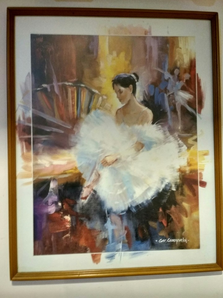 A beautiful girl old painting