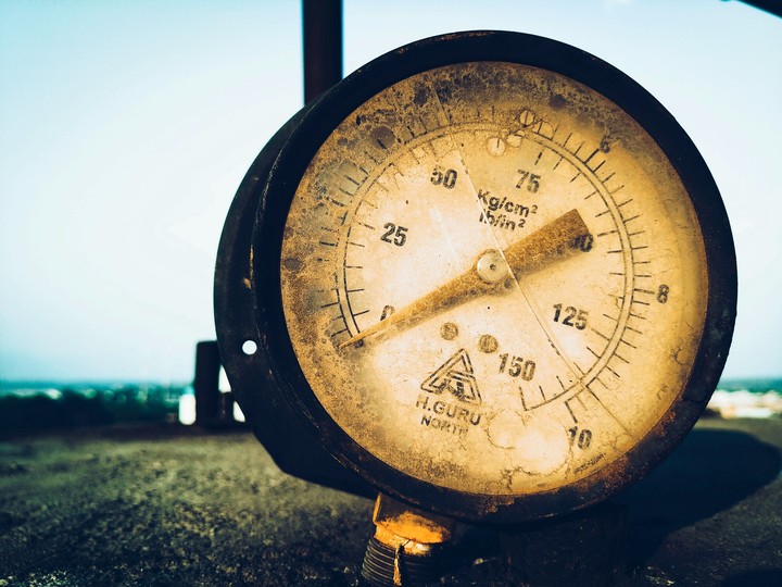 pressure gauge