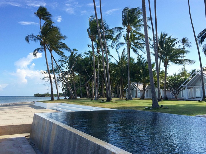 A hotel in the South of the island. Nothing but calmness