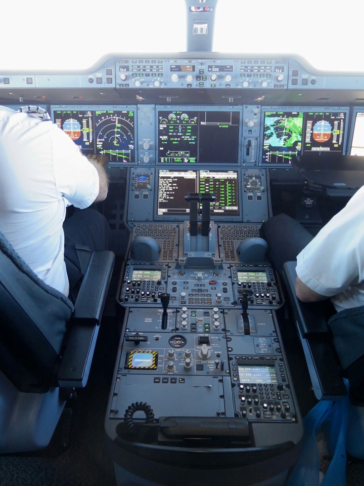 A350 Cockpit