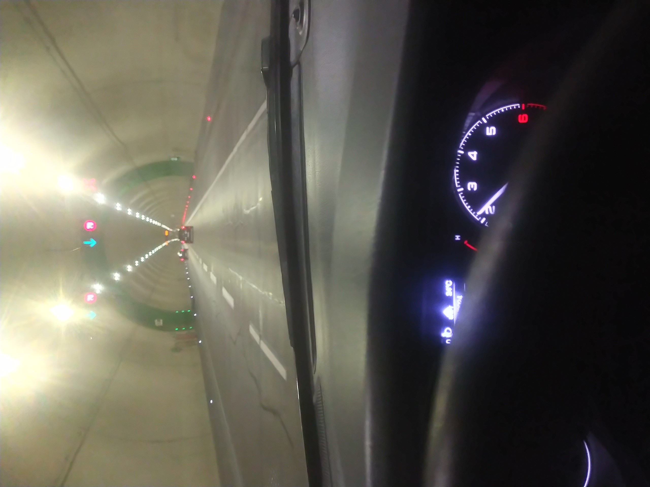 Mode_of_transport, Motor_vehicle, Automotive_Exterior