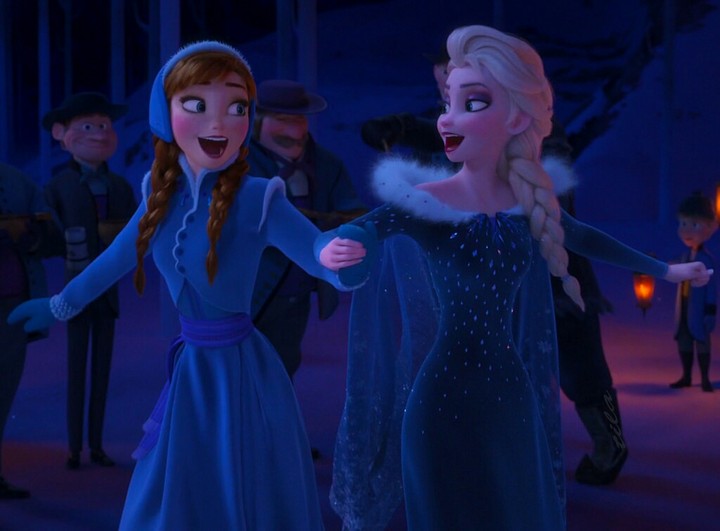 Anna and Elsa forever sisters