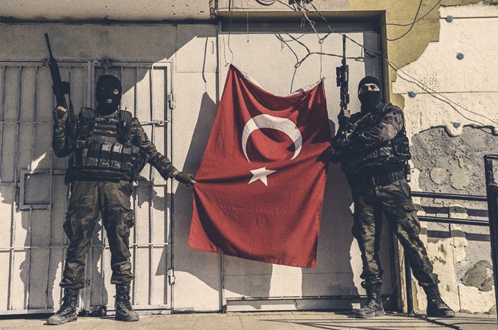 Bir Türk Askeri Olmak Her Daim Milletini Hissetmektir.