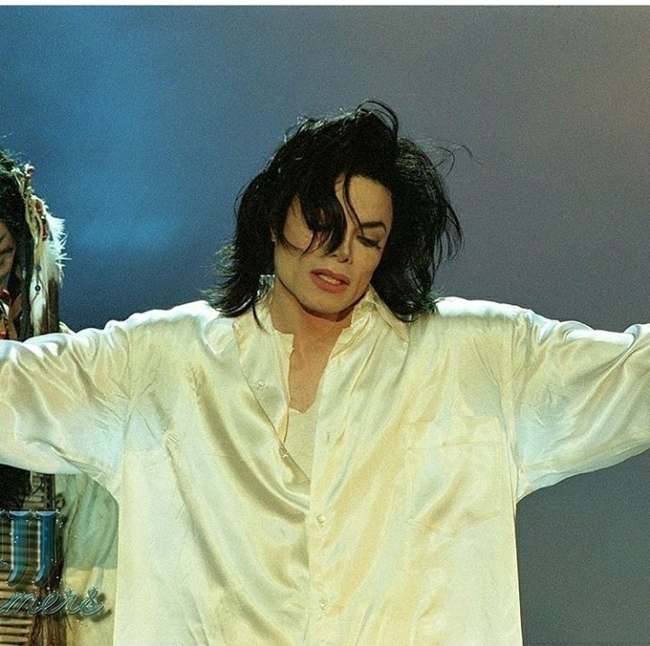 How he is so beautiful!?