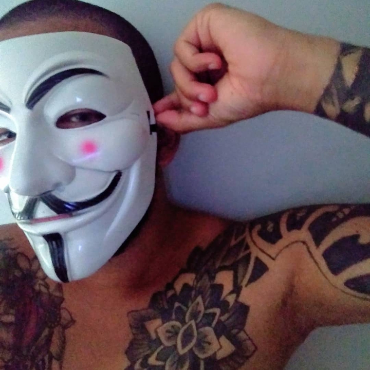 Anonymous, Taylor Pires