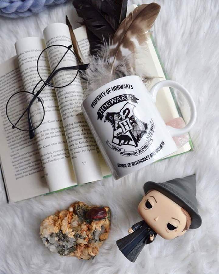HOGWARTS