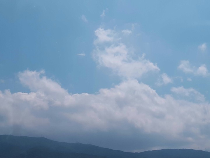 sky & mountain