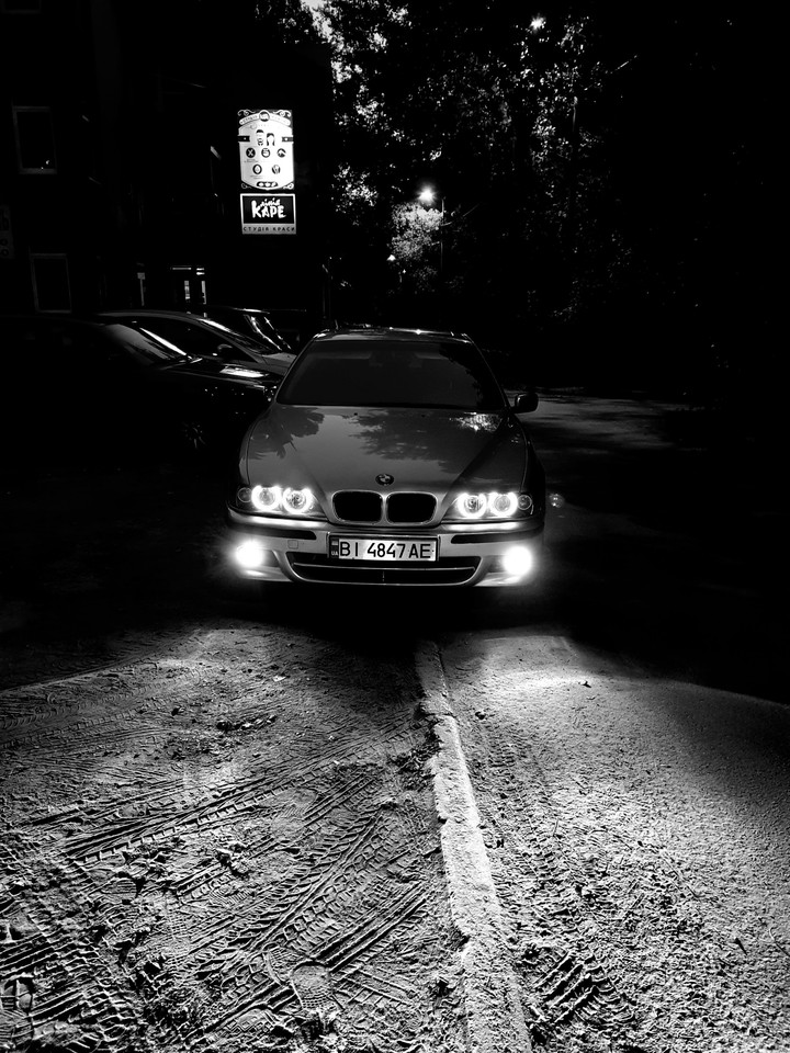 BMW