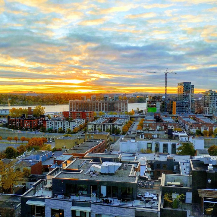vue du 13e vers le vieux port de Montréal